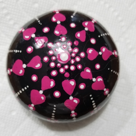 Hearts Paper Weight - Picture 3 of 3